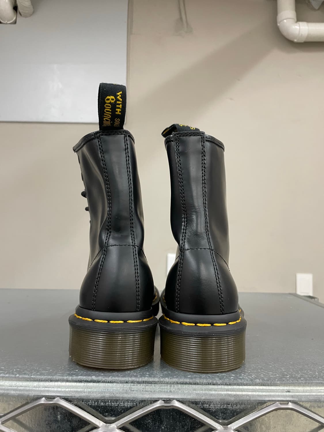 닥터마틴 1460 8홀 부츠 블랙 uk4 상품이미지3