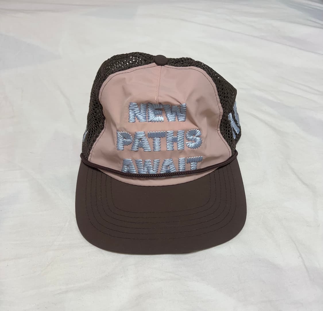 알렉스 조노 x 우즈 뉴 패스 어웨이트 트러커 햇 베이지 상품이미지2