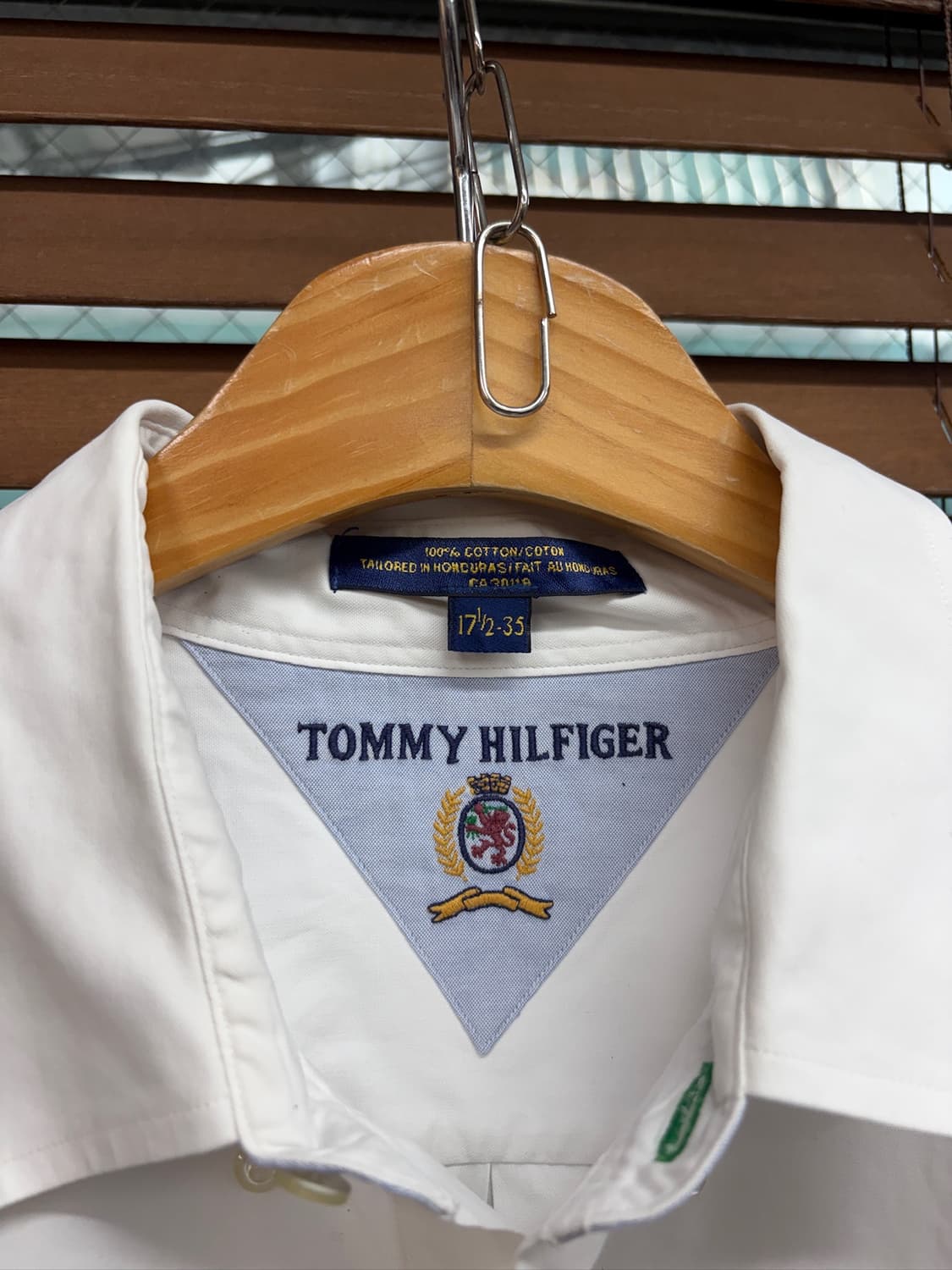 Tommy Hilfiger 타미힐피거 빈티지 버튼다운 월계관 로고 셔츠 상품이미지8