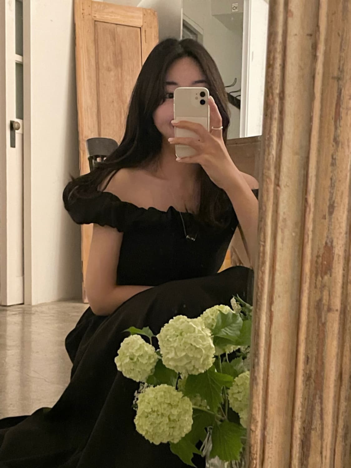 플로뉴 Floneu 블랙 퍼스트 드레스 (웨딩촬영) 상품이미지3