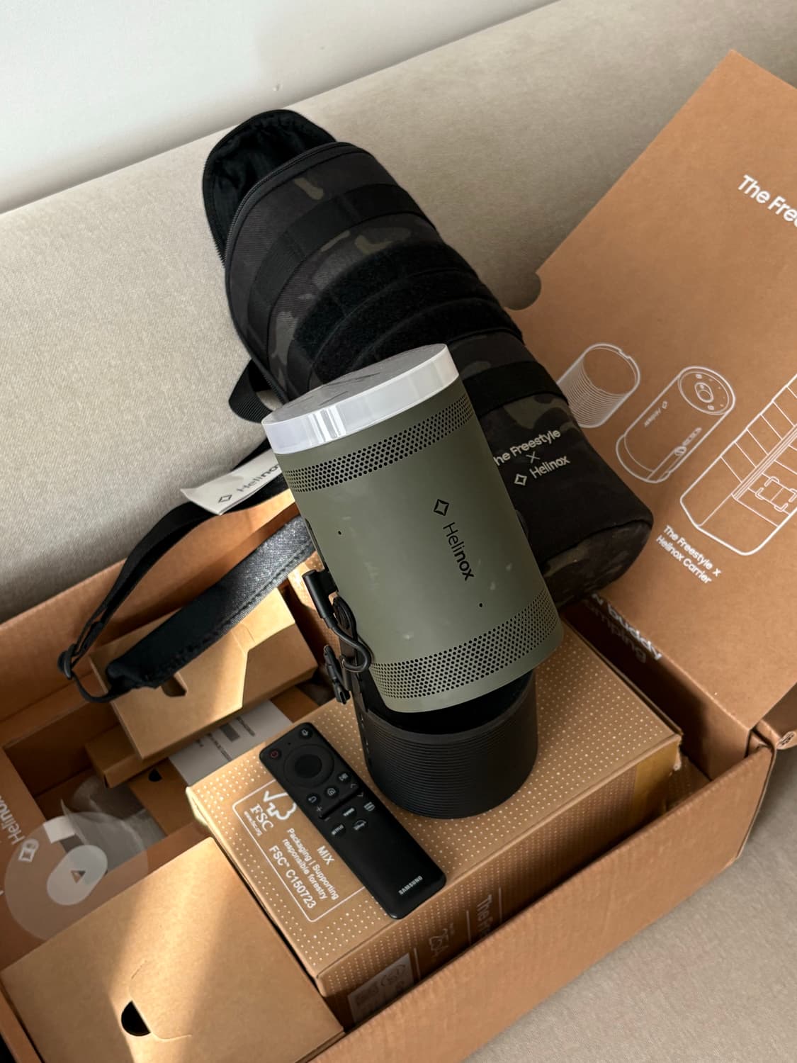 헬리녹스 X 삼성 더 프리스타일 빔 프로젝터 풀박스 상품이미지1