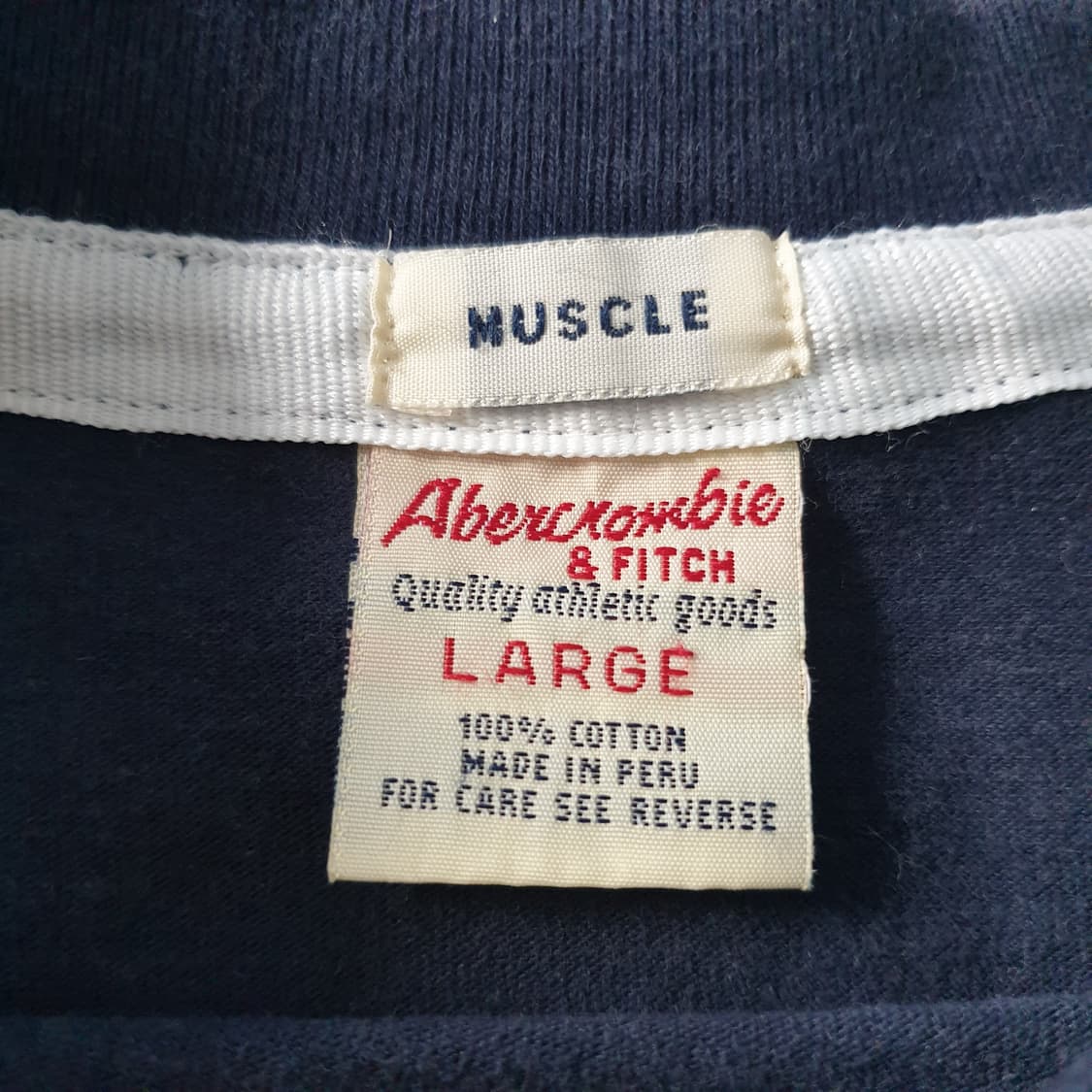 [무료배송] Abercrombie & Fitch 로고 반팔 티셔츠 상품이미지2