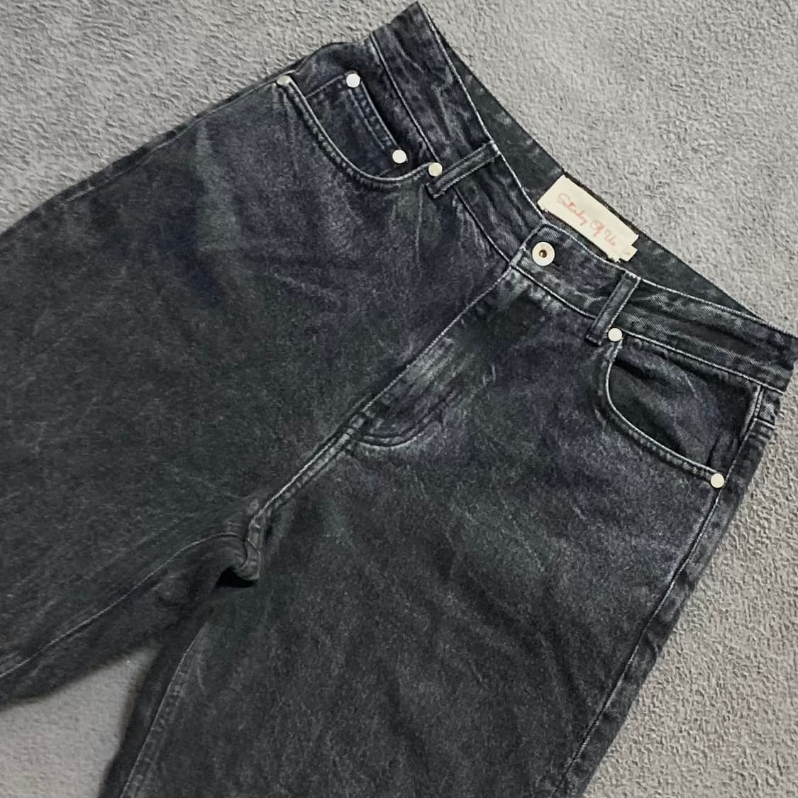 세터데이 오프 어스 블랙진 SIZE M  상품이미지3