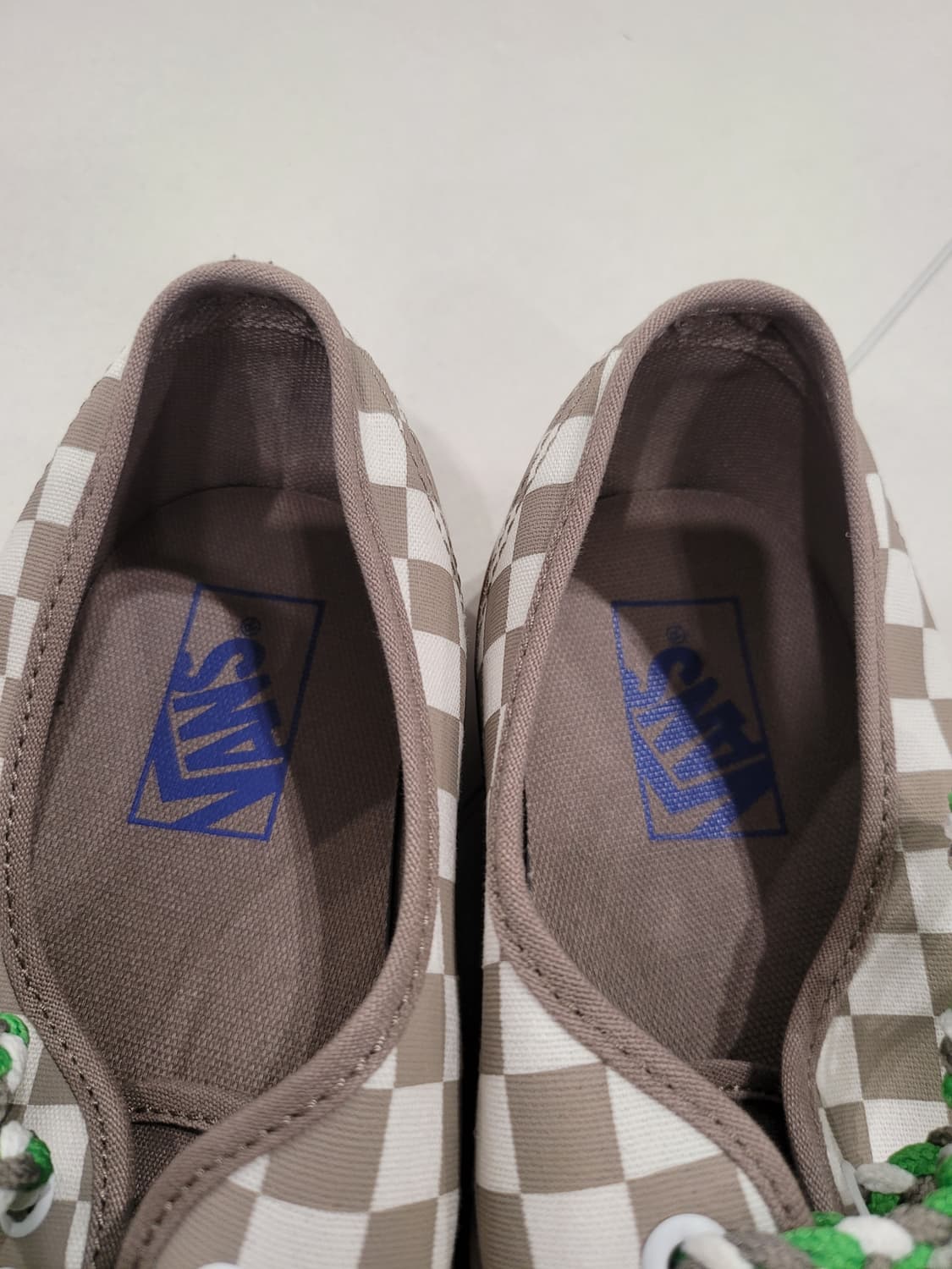 반스 어센틱 체커보드 '문 락' (280) - "흔치 않은 감성 한 스푼 상품이미지7