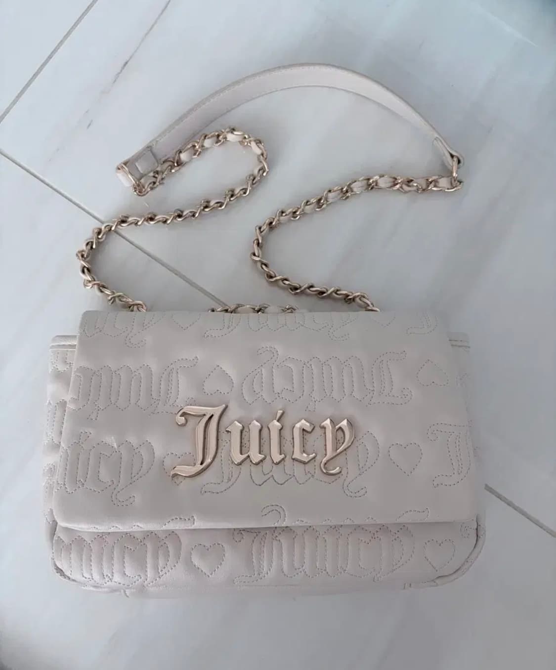 쥬시꾸뛰르 체인 숄더백 가방 퀼팅 아이보리 상품이미지1