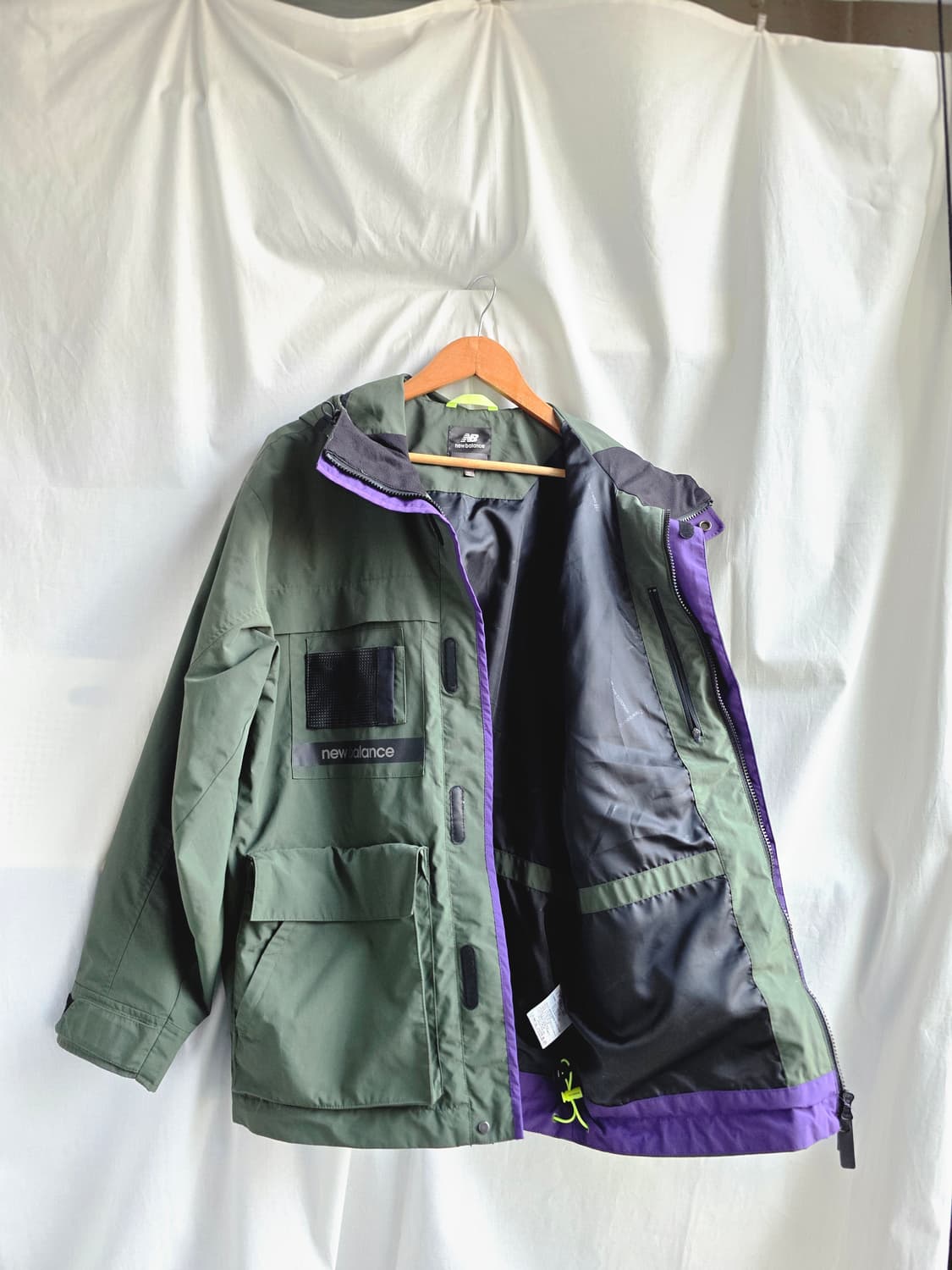 뉴발란스 바람막이 후드 자켓 L 상품이미지2