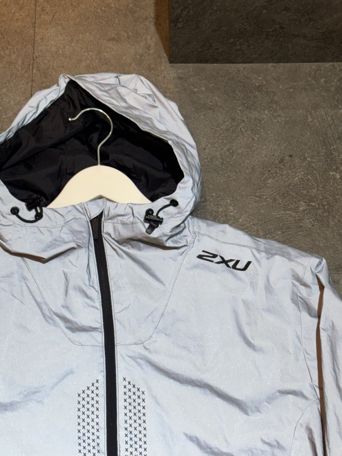 2XU 베노스 리플렉티브 바람막이 자켓 점퍼 110사이즈 상품이미지4