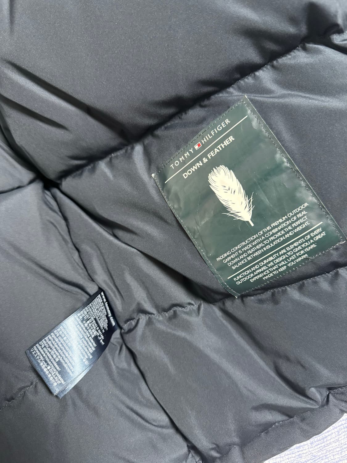 타미힐피거  패딩 m사이즈 상품이미지2