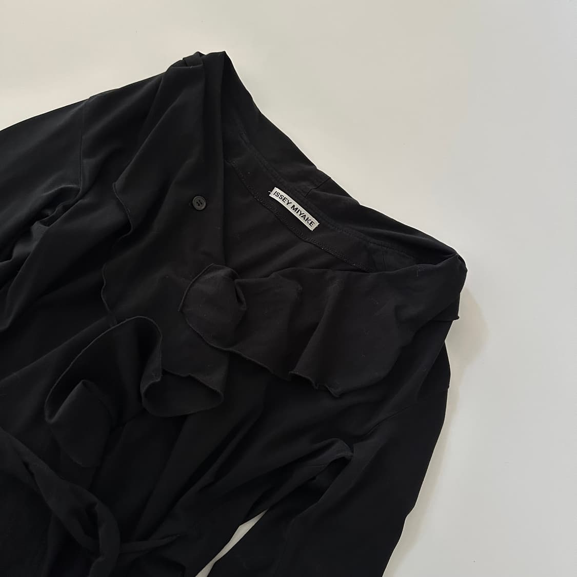 이세이미야케 issey miyake 디테일 가디건 상품이미지2