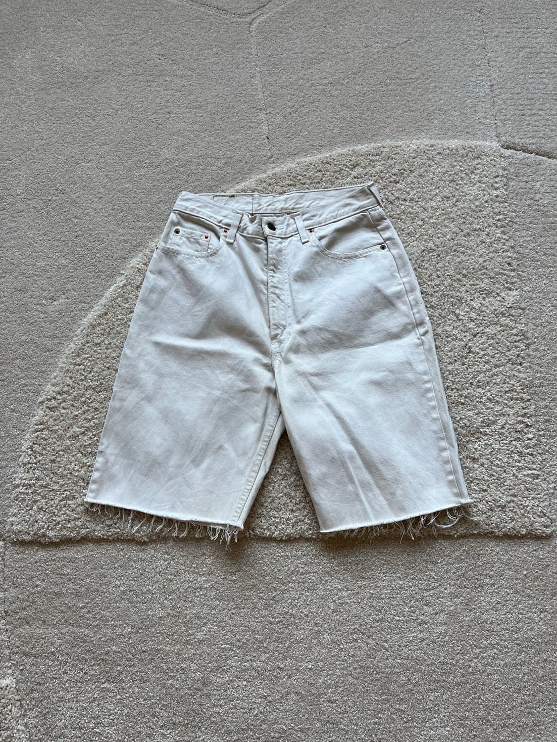 90s Levi's 881 오렌지탭 커팅 데님 쇼츠 (28-29) 상품이미지2
