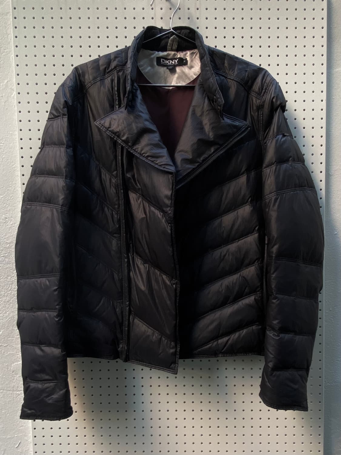 DKNY 사선 비대칭 패딩 자켓 상품이미지6