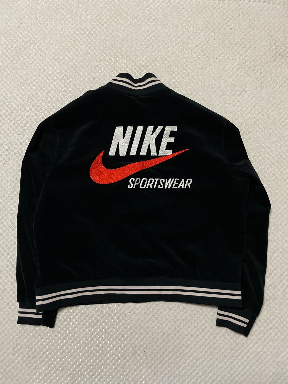 NIKE 나이키 코듀로이 로고 바시티 자켓 블랙(클리닝O) 상품이미지4