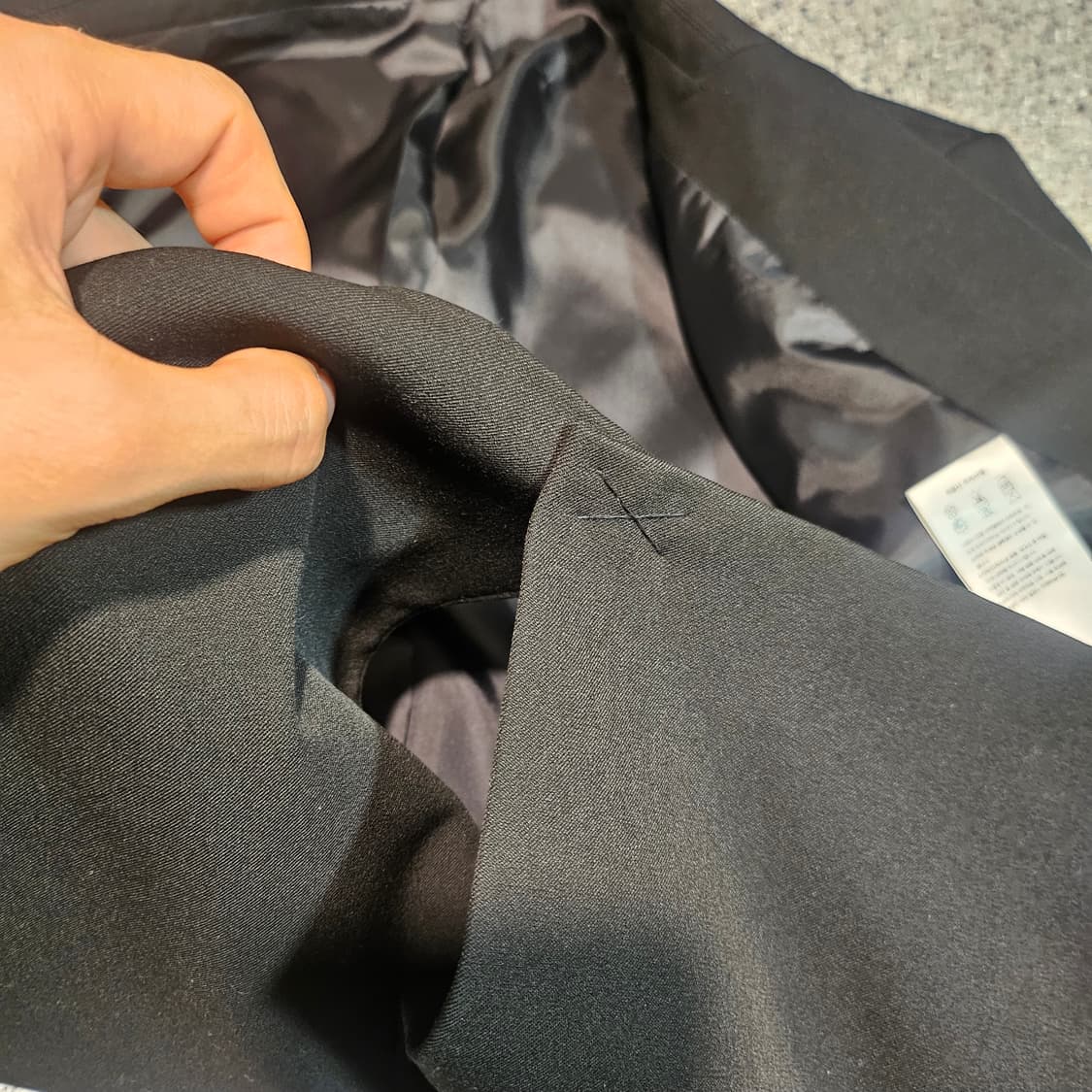 [새상품] 무신사스탠다드 - 릴렉스드 베이식 블레이저 [블랙 L] 상품이미지6