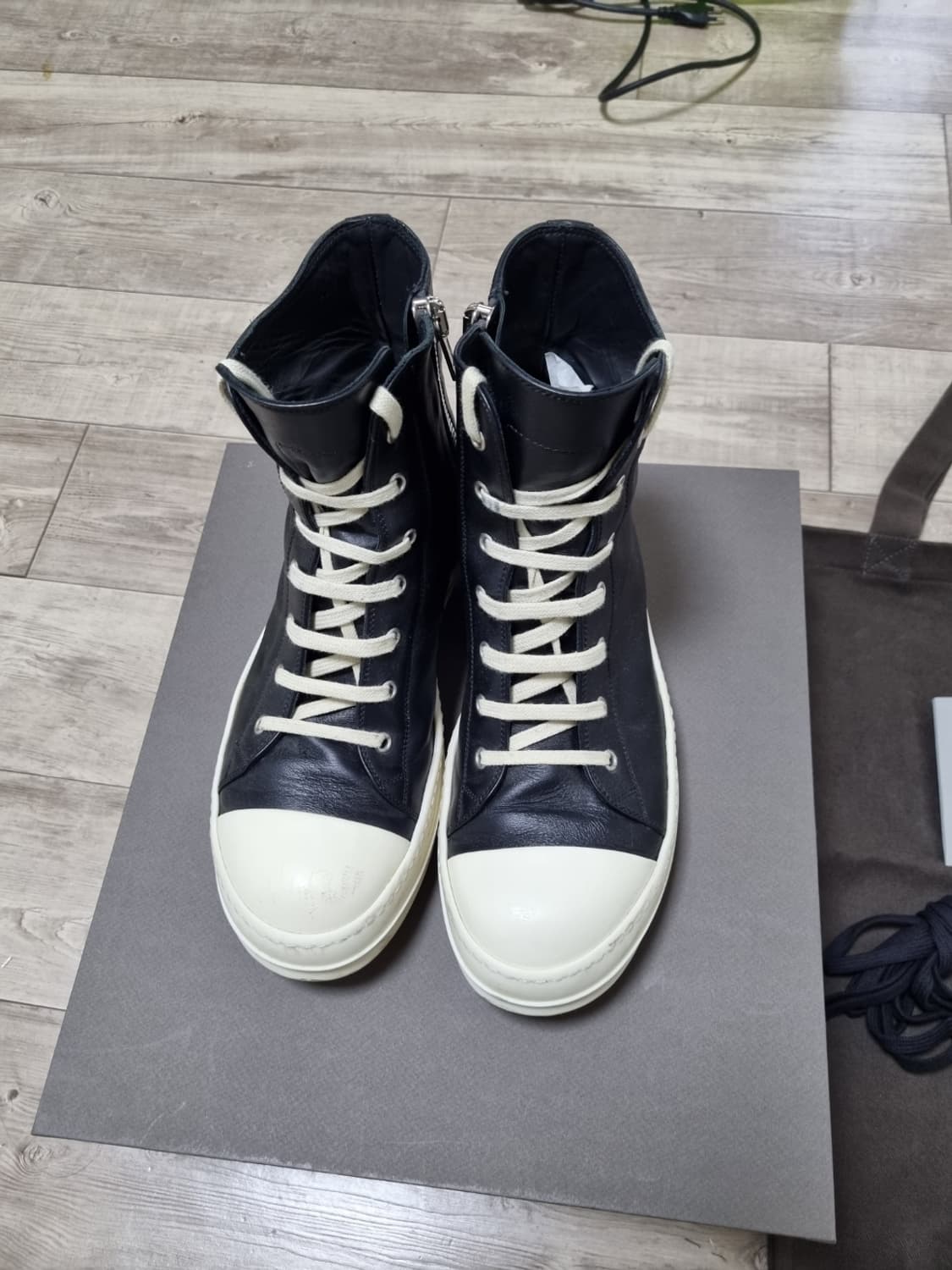 [42] 릭오웬스 컨버스 하이 lpo 블랙 팝니다 상품이미지2