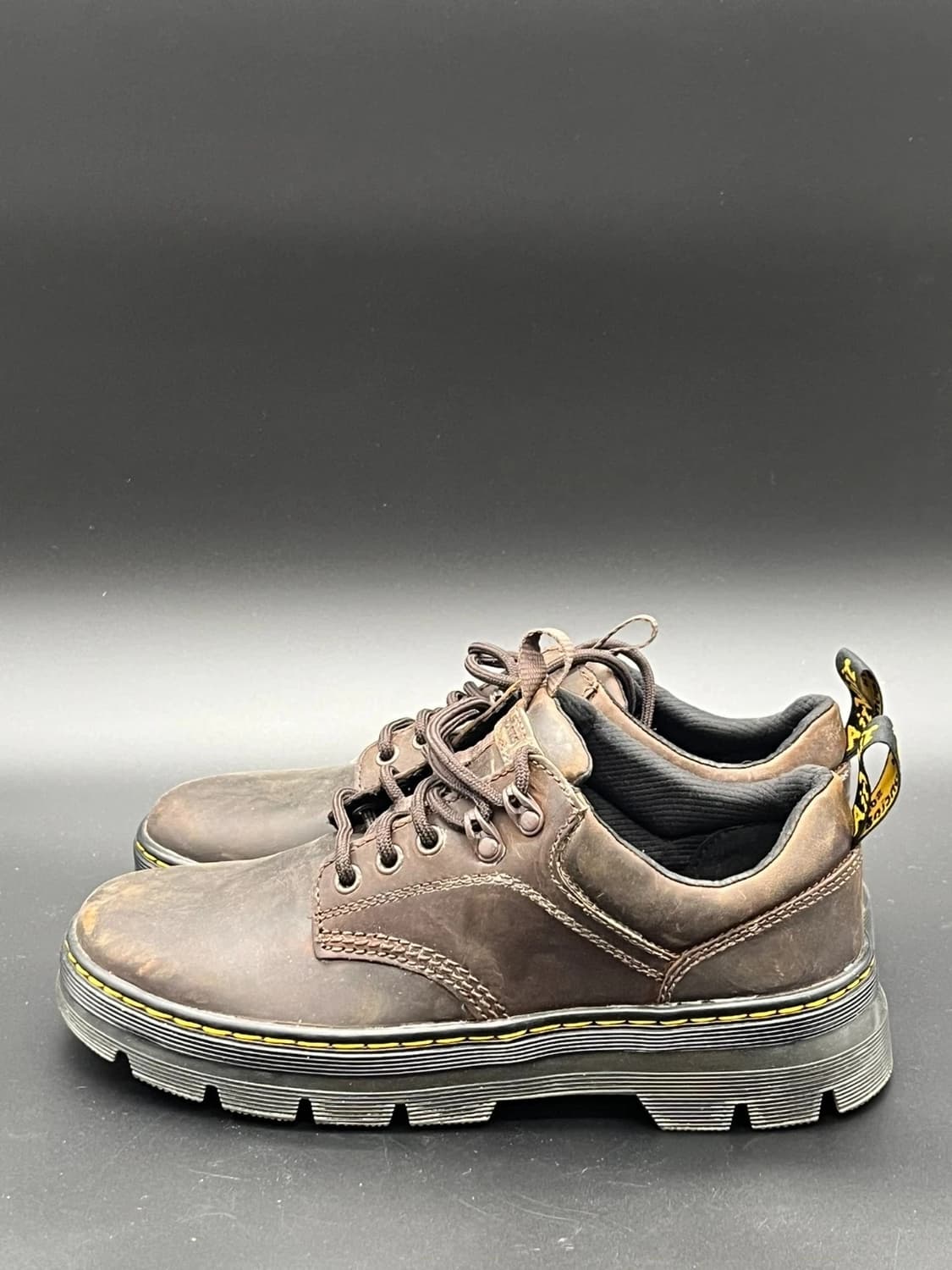 닥터마틴 리더 크레이지 호스 레더 유틸리티 슈즈 다크 브라운 상품이미지4