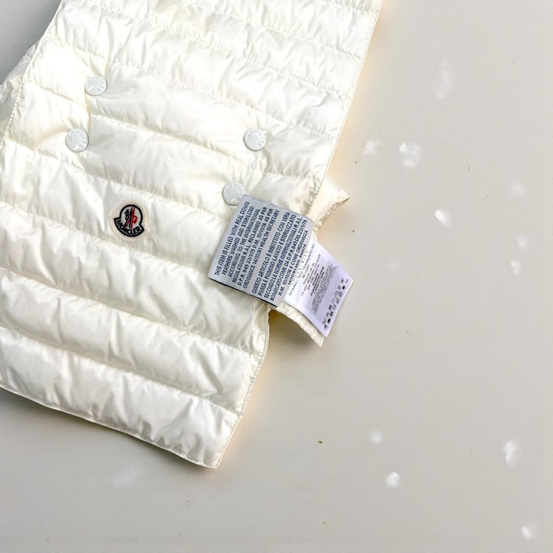 몽클레어 구스다운 패딩 머플러 상품이미지4