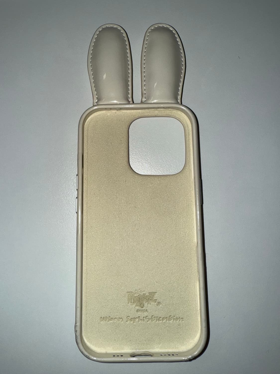 어반소피스티케이션 16프로 사샤 sasha 토끼 케이스 상품이미지2