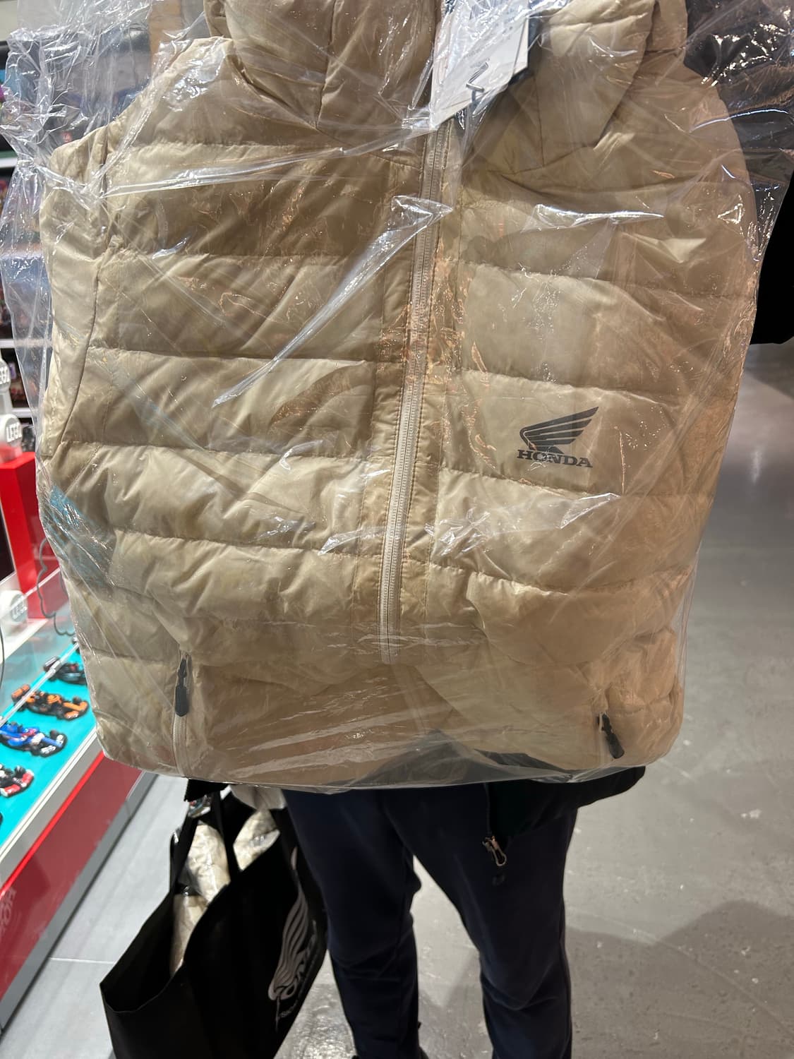 혼다 패딩 아이보리 팝니다 상품이미지1