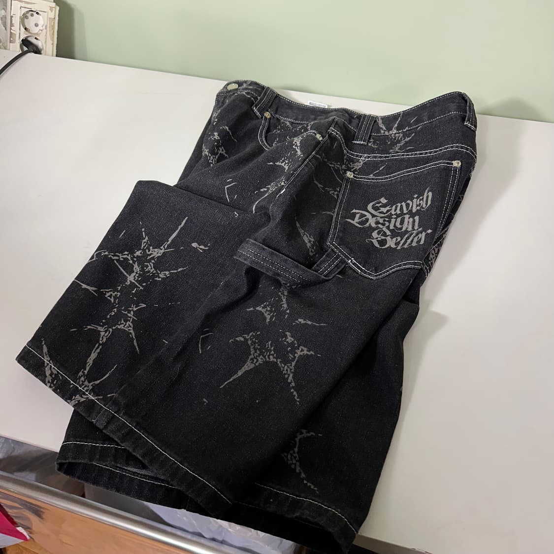 M 카비시디자인셀러 Cavish design seller 그라피티프린팅  상품이미지2