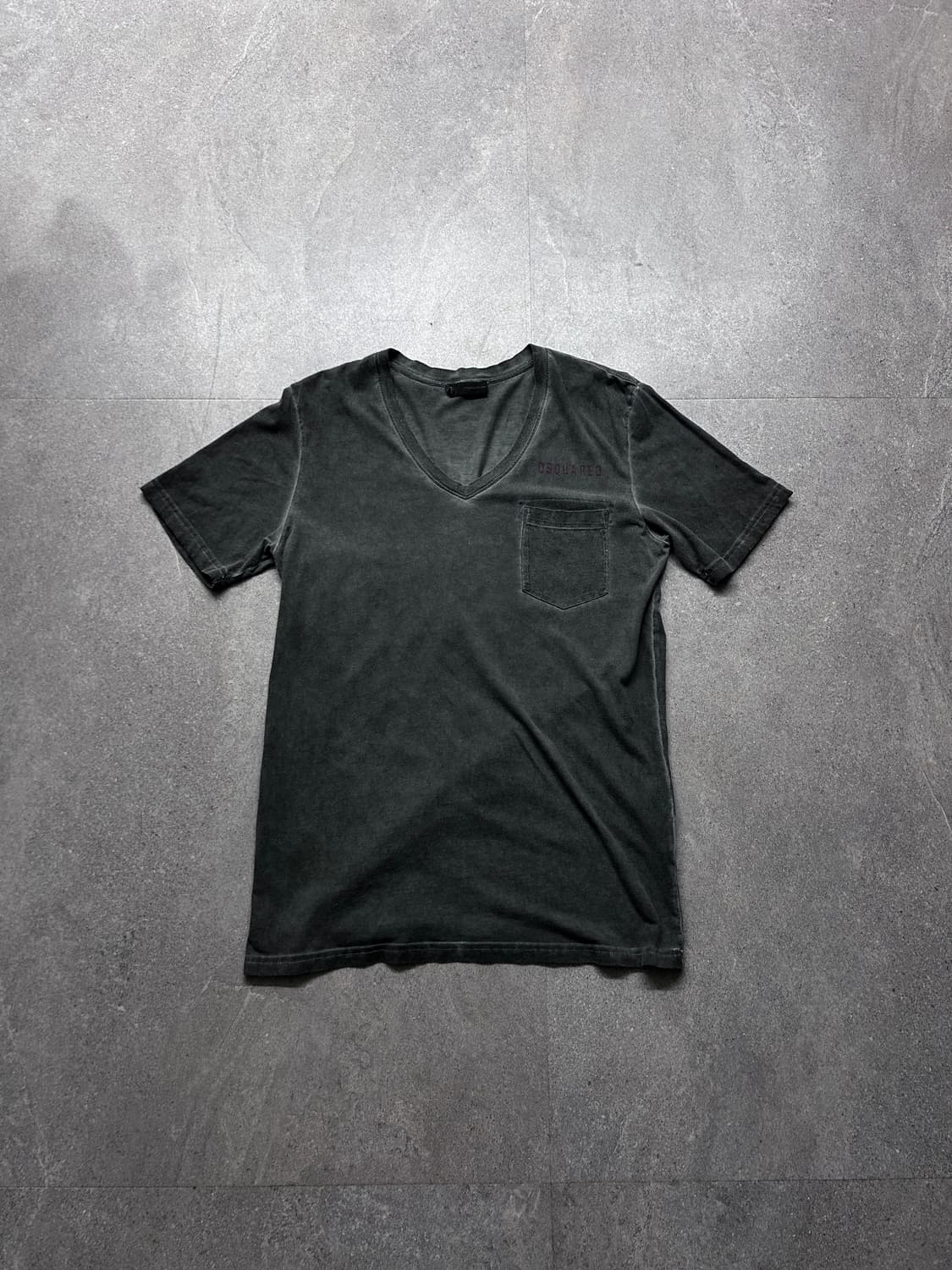 디스퀘어드2 피그먼트 워싱 포켓 티셔츠 상품이미지4