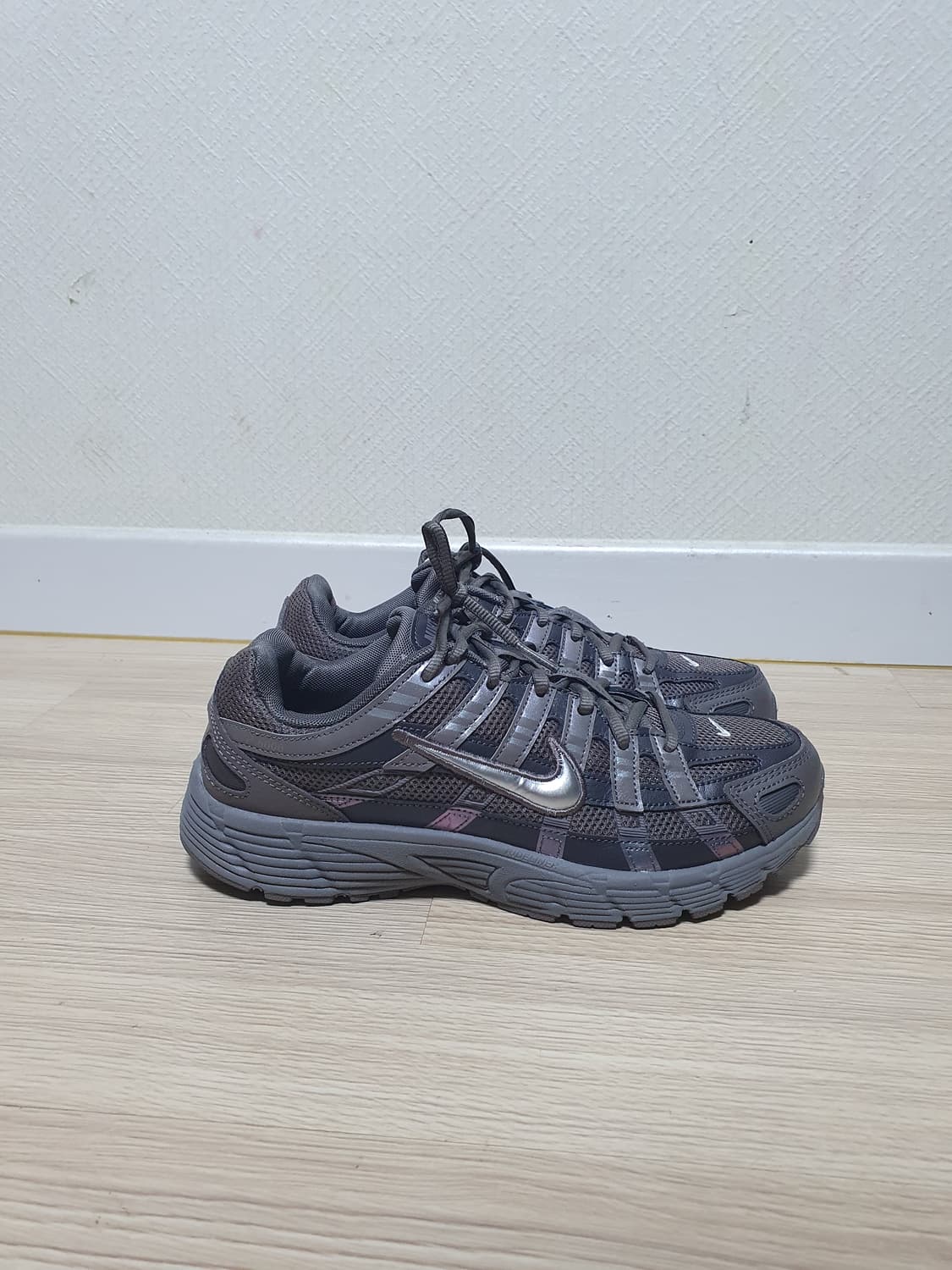 나이키 p-6000 운동화 245 상품이미지1