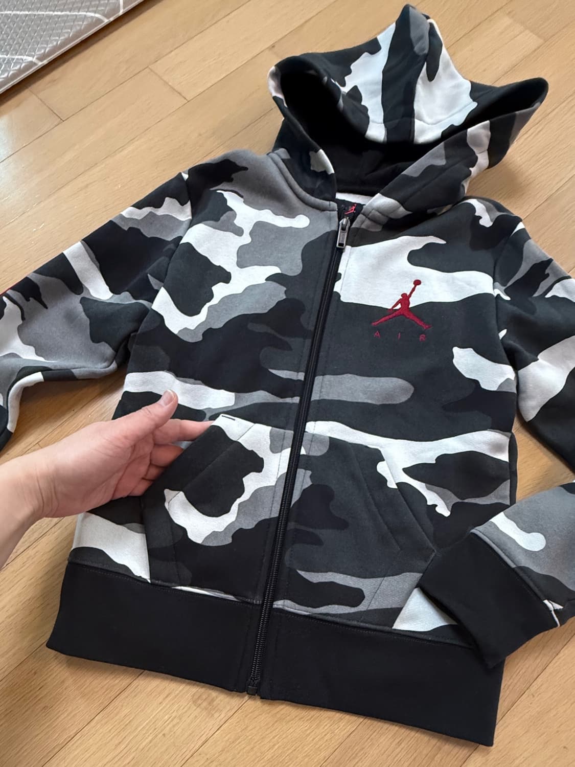 조던 키즈 카모 기모 후디 상품이미지2