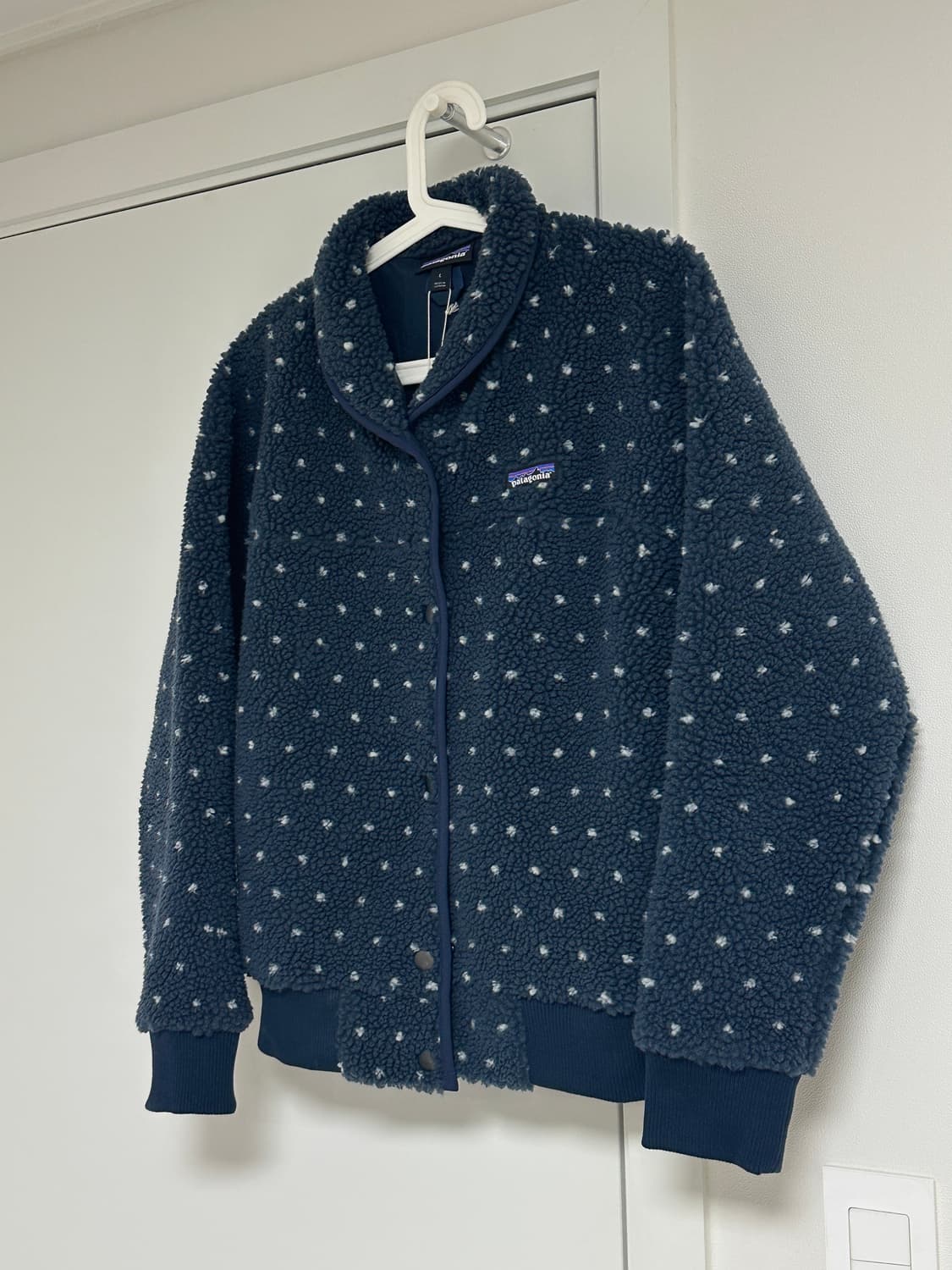 파타고니아 도트 땡땡이 플리스 자켓 네이비 상품이미지2