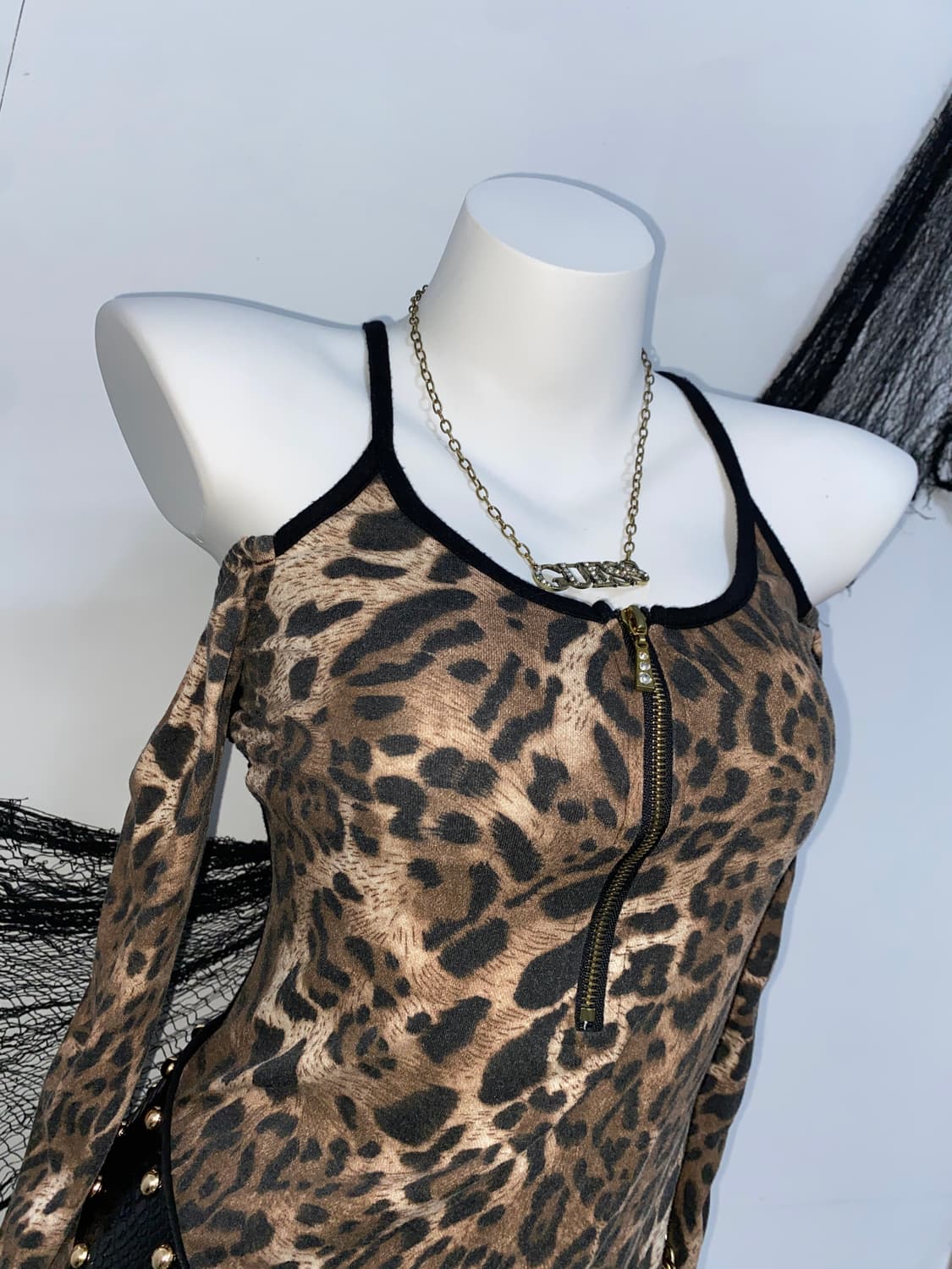 ꒰ঌ LA*BUS 오네갸루 레오파드 오프숄더 롱슬리브 ໒꒱ 상품이미지3