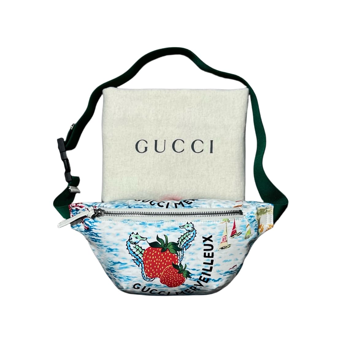 구찌 딸기 나일론 벨트백 힙색 Merveilleux Strawberry 상품이미지1