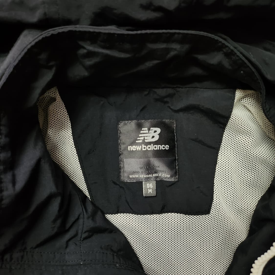 뉴발란스 바람막이 상품이미지2