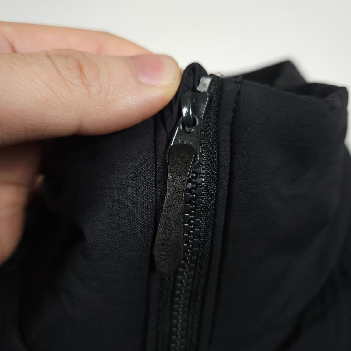 아크테릭스 아톰 자켓 블랙 상품이미지3