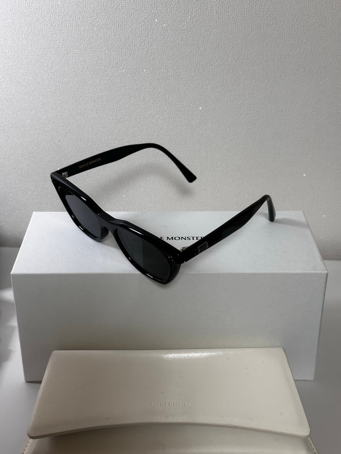 젠틀몬스터 쿠키 01 블랙 선글라스 상품이미지3