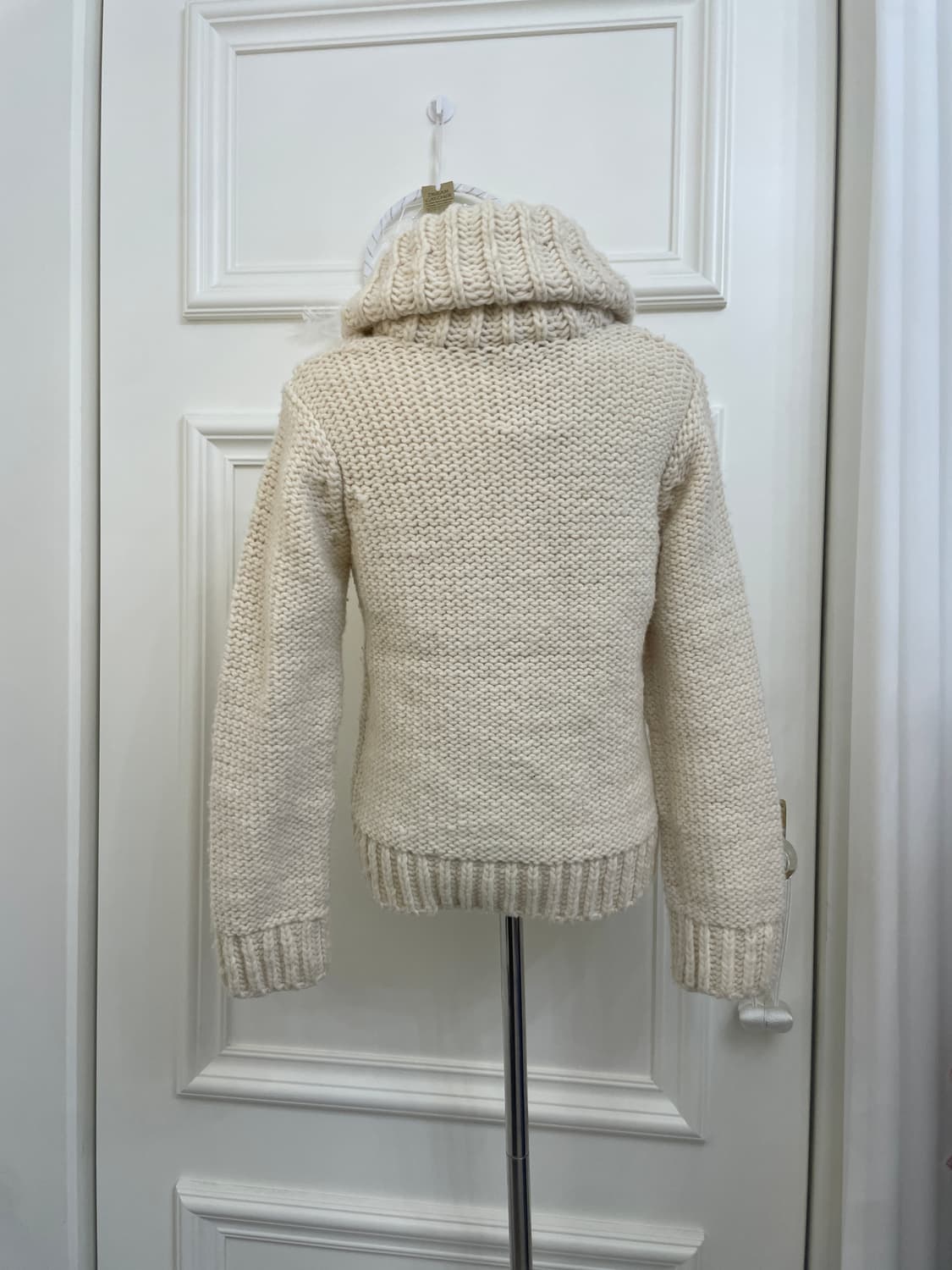 ivory twist pocket point winter cardigan 상품이미지3