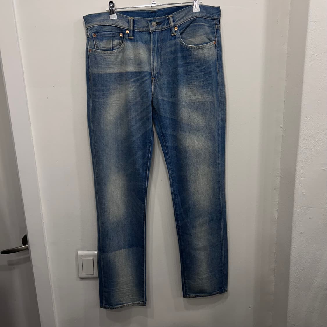 리바이스 511 세미 슬림핏 샌드워싱 데님팬츠 상품이미지2