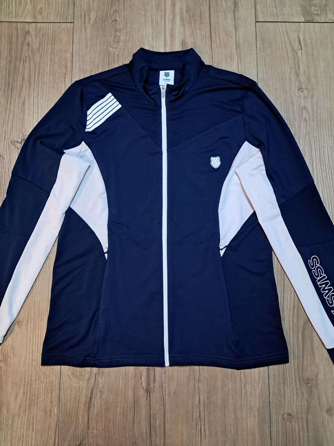 케이스위스 여성 런닝 집업 M 상품이미지3