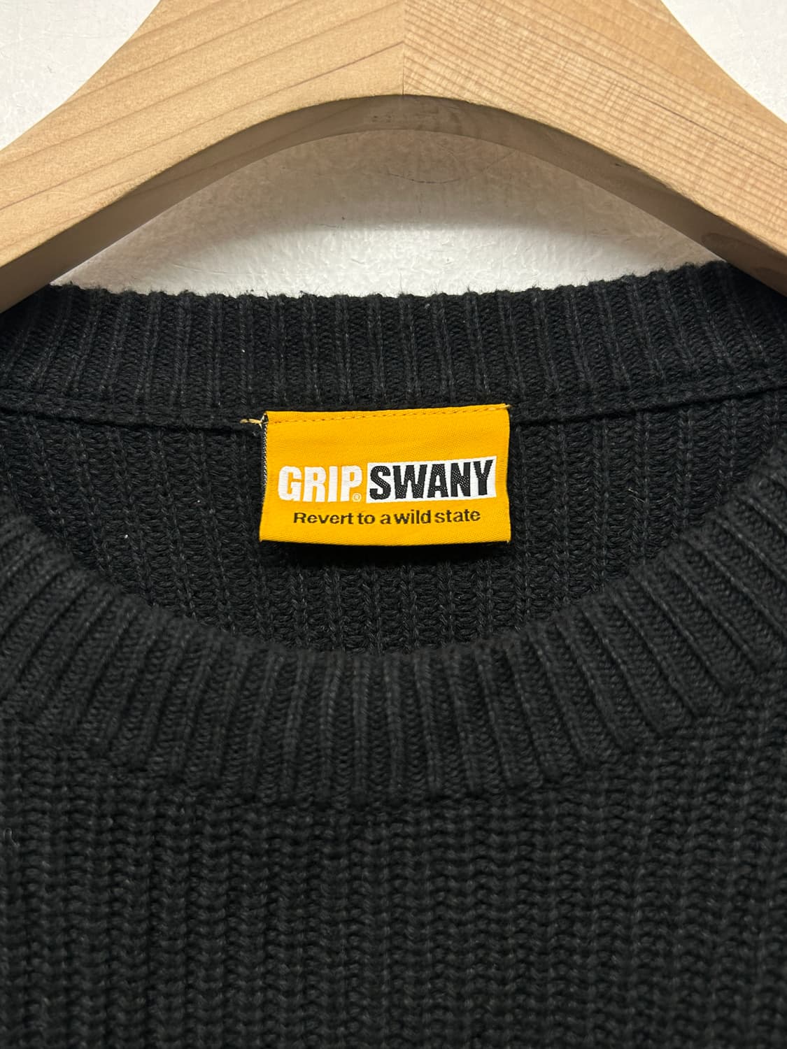 GRIP SWANY 그립스와니 블랙 니트 포켓 스웨터 상품이미지5