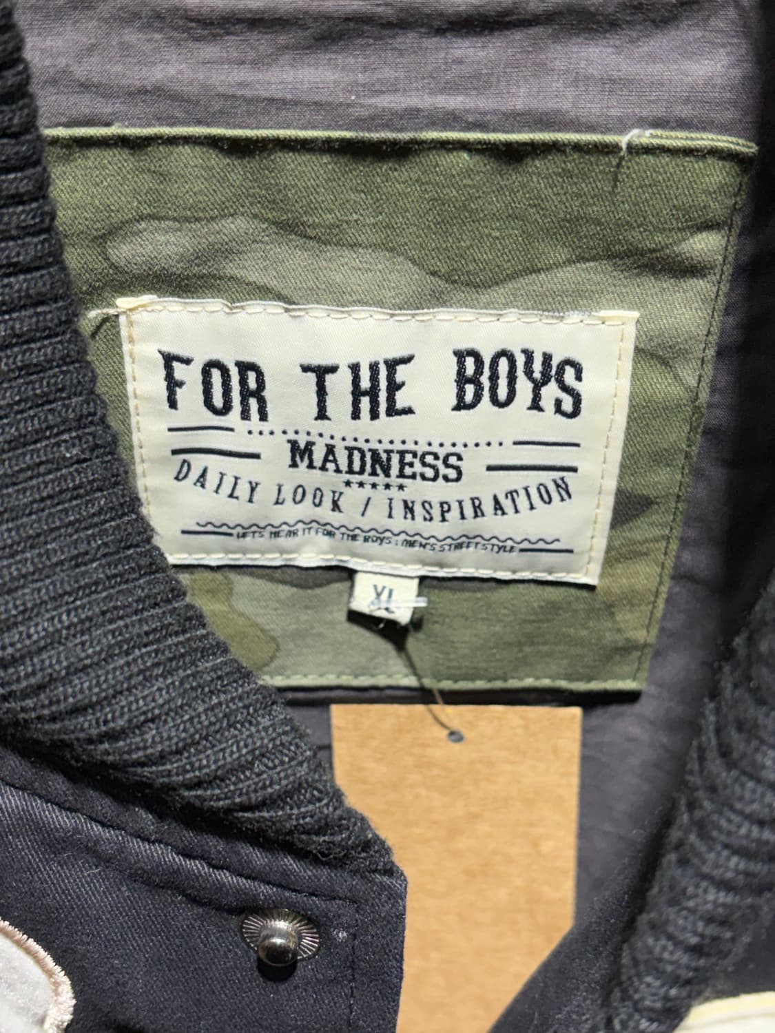 XL 폴더보이즈 인디언 패치 코튼 바시티 상품이미지7