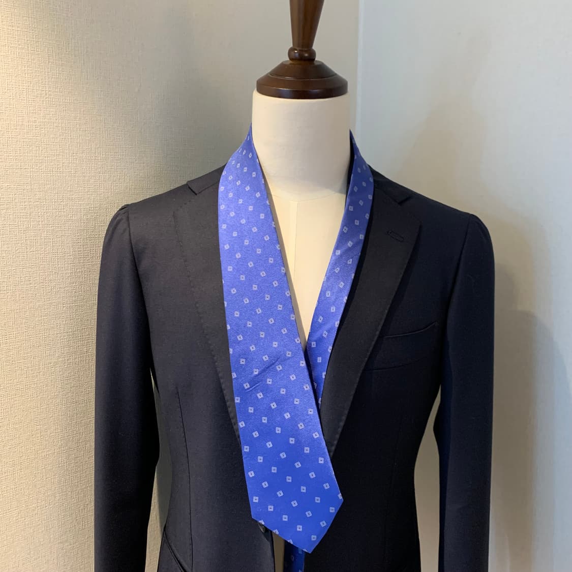 조르지오 아르마니(ARMANI) 신형라벨 100실크 이태리 명품넥타이 상품이미지1