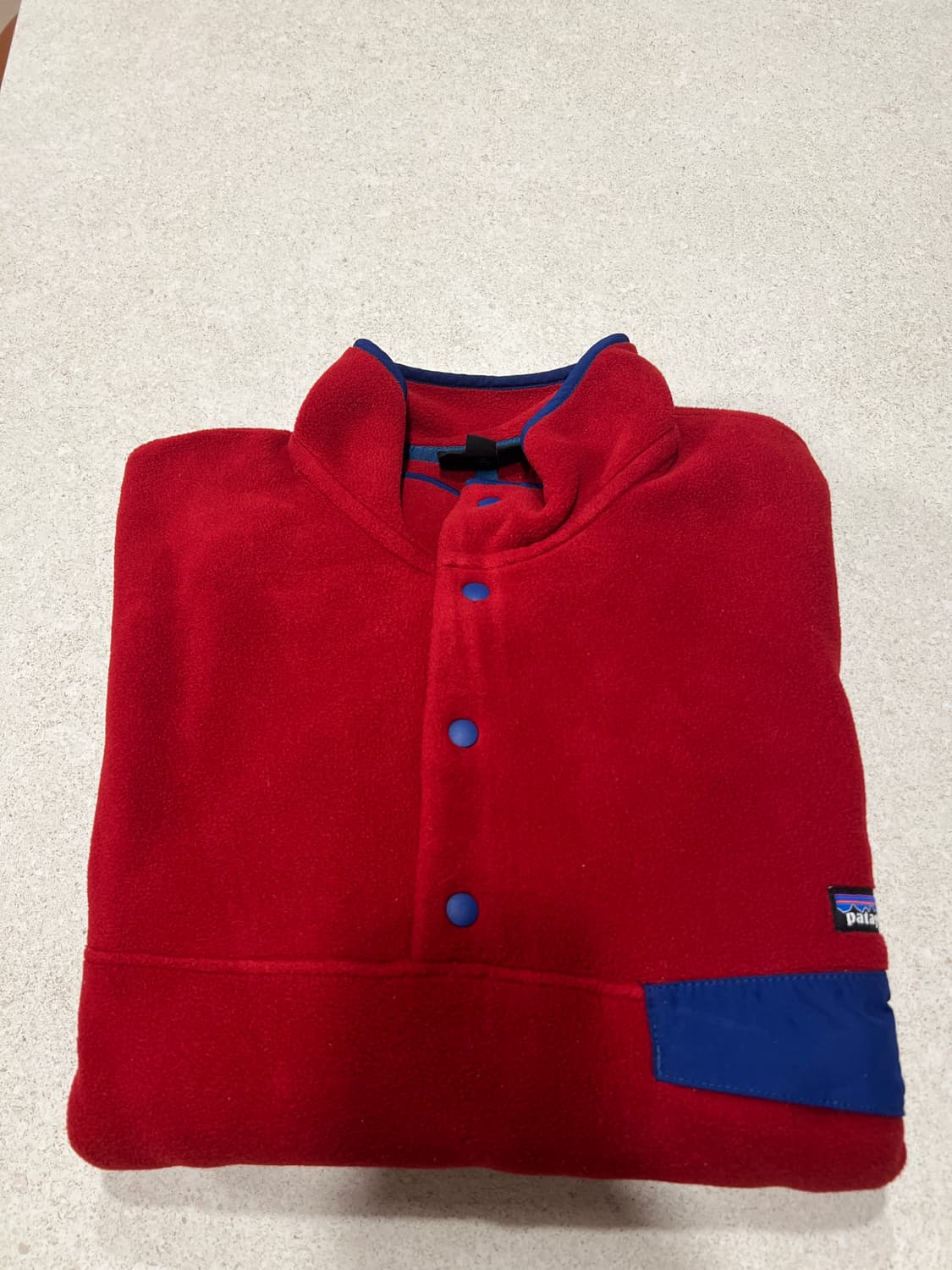 파타고니아 신칠라 L 클래식 레드 상품이미지1