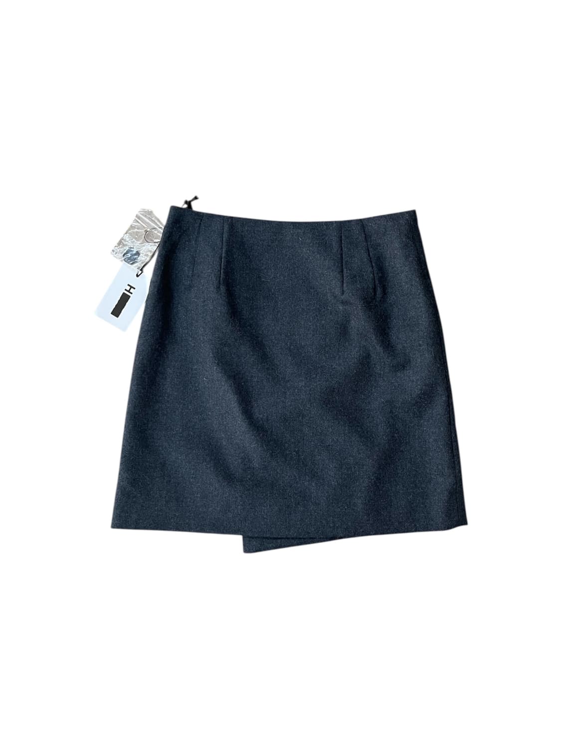 H BEAUTY & YOUTH 상품이미지4