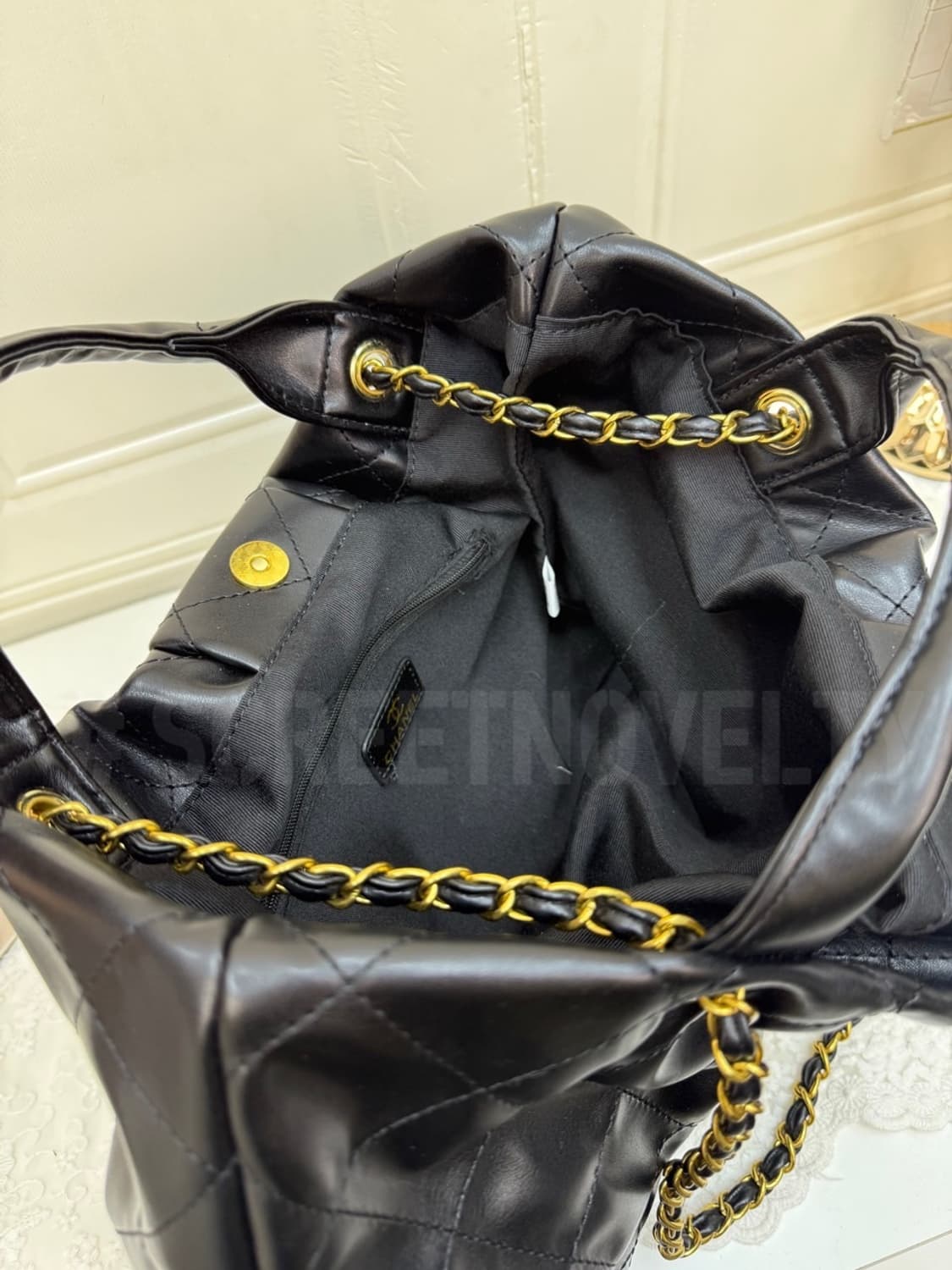 샤넬 리본 보우백 블랙 상품이미지10