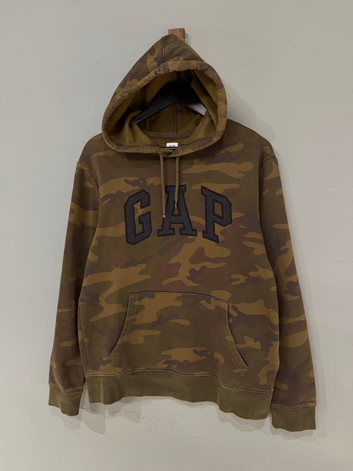 Gap camo pattern hoodie 상품이미지4
