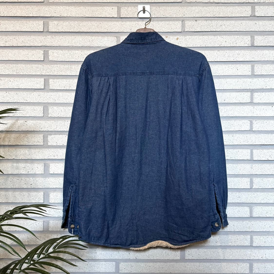 WRANGLER 랭글러 쉐르파 라이닝 데님 워크셔츠 투포켓 디테일 진청 상품이미지2