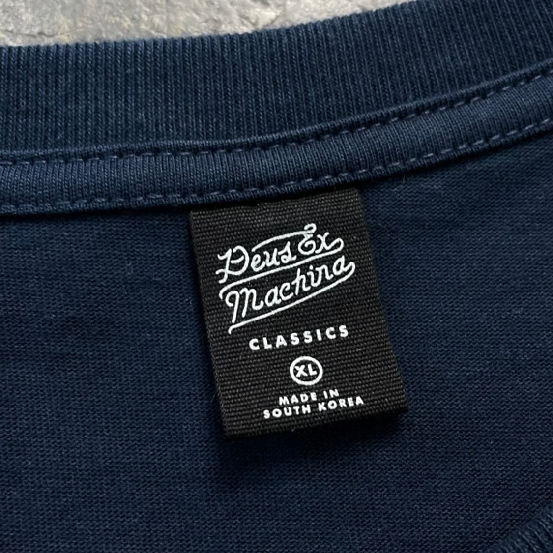 105 데우스 엑스 마키나 반팔티  상품이미지3