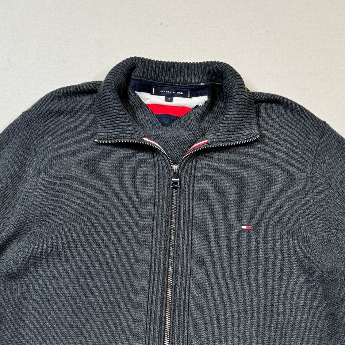 XL) 타미힐피거 프리미엄코튼 니트 집업 차콜 그레이 상품이미지3