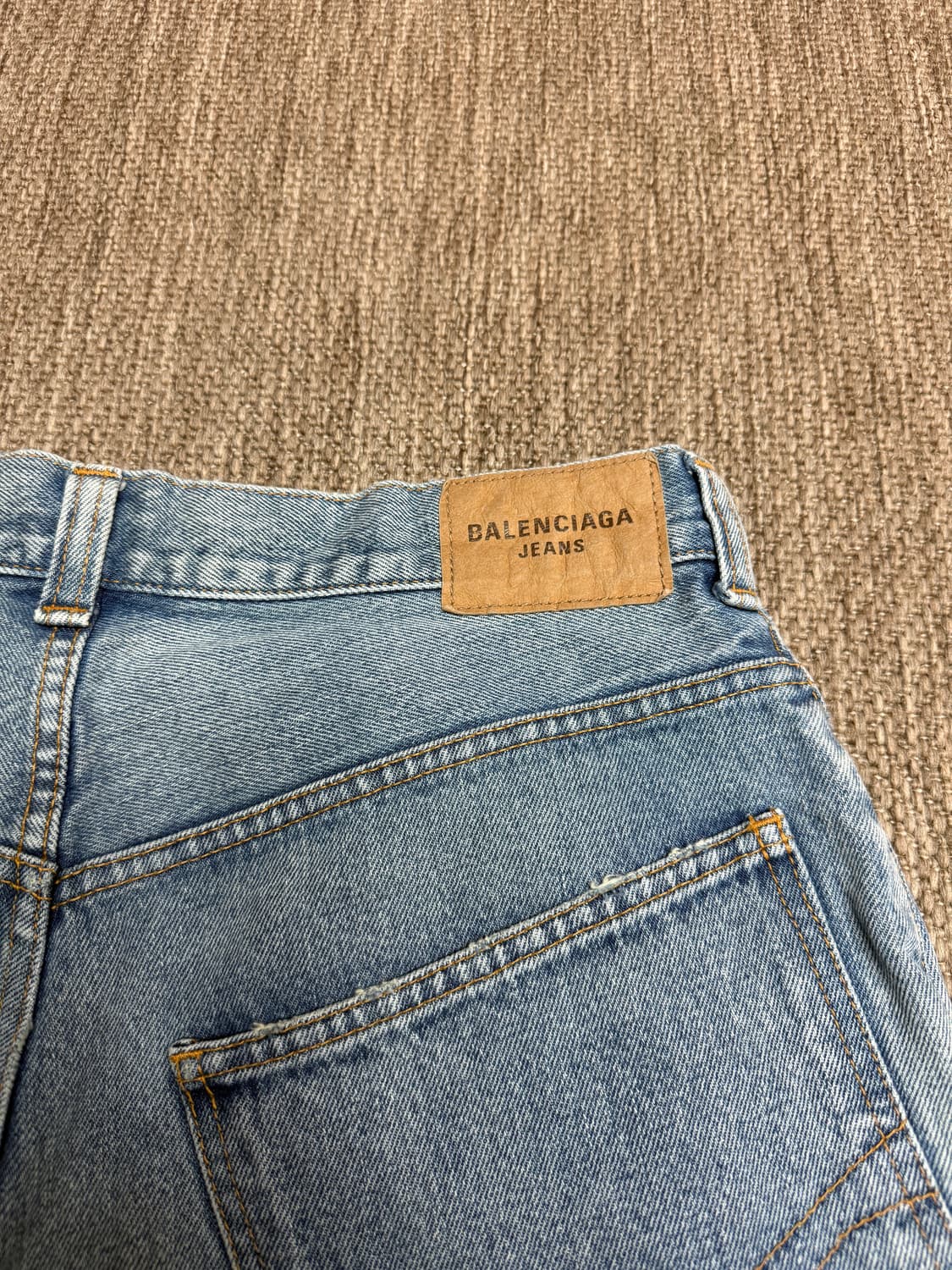 발렌시아가 논코티드 와이드 레그 배기 진 xs사이즈 상품이미지3