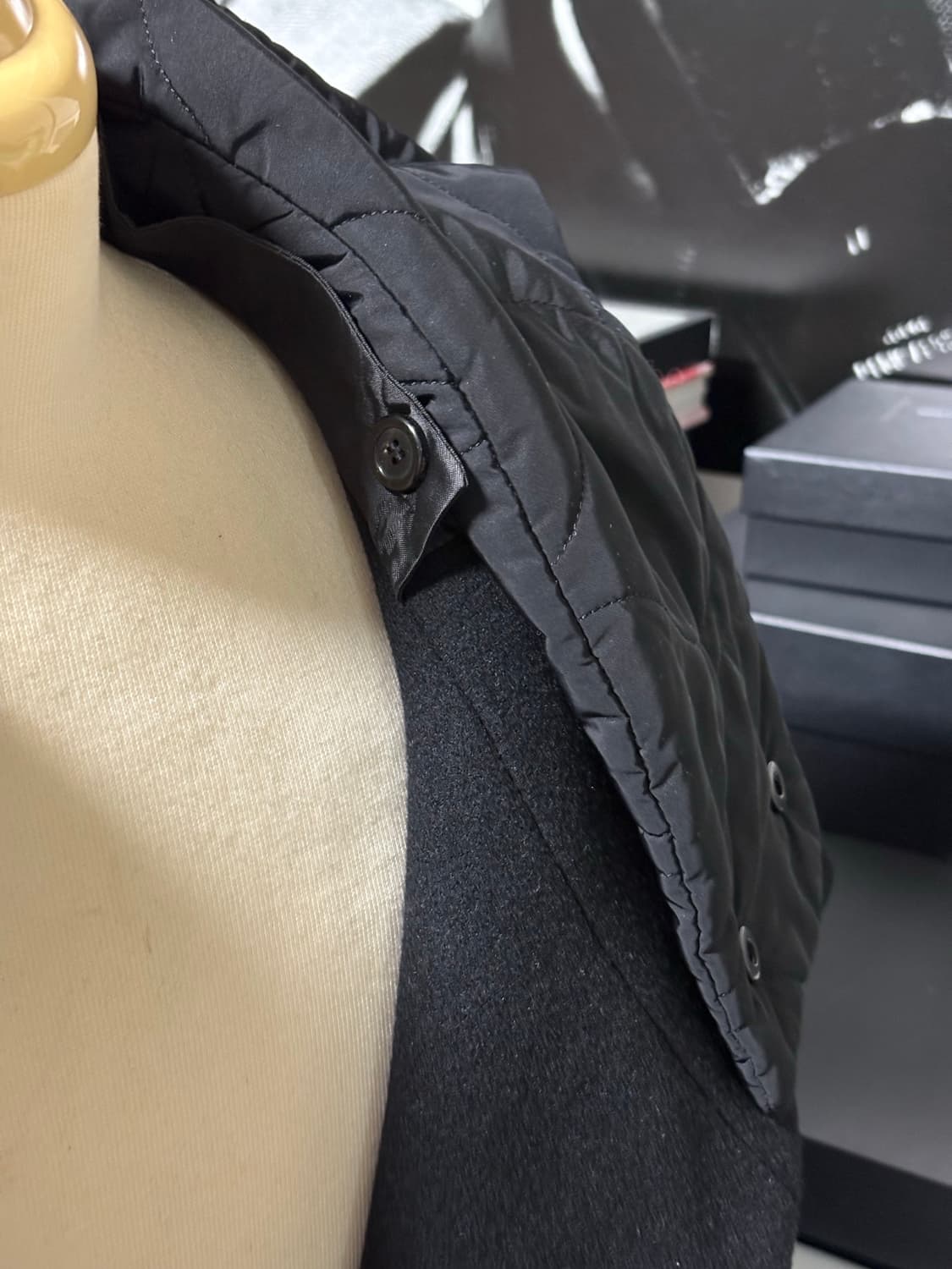 시스템옴므 캐시미어 후드 블랙 오버사이즈 코트 상품이미지4