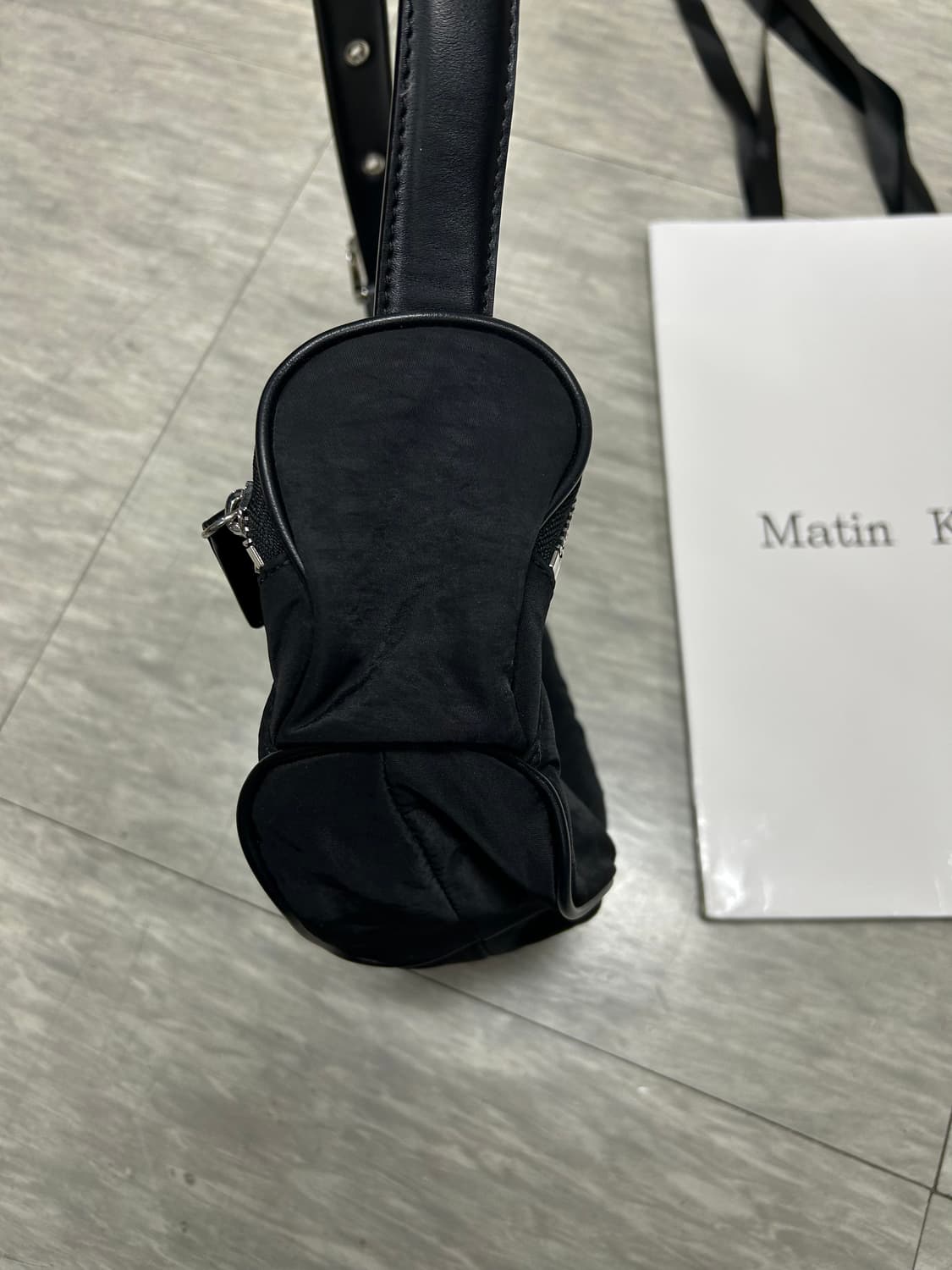마뗑킴 마들렌 라운드백 블랙 상품이미지4