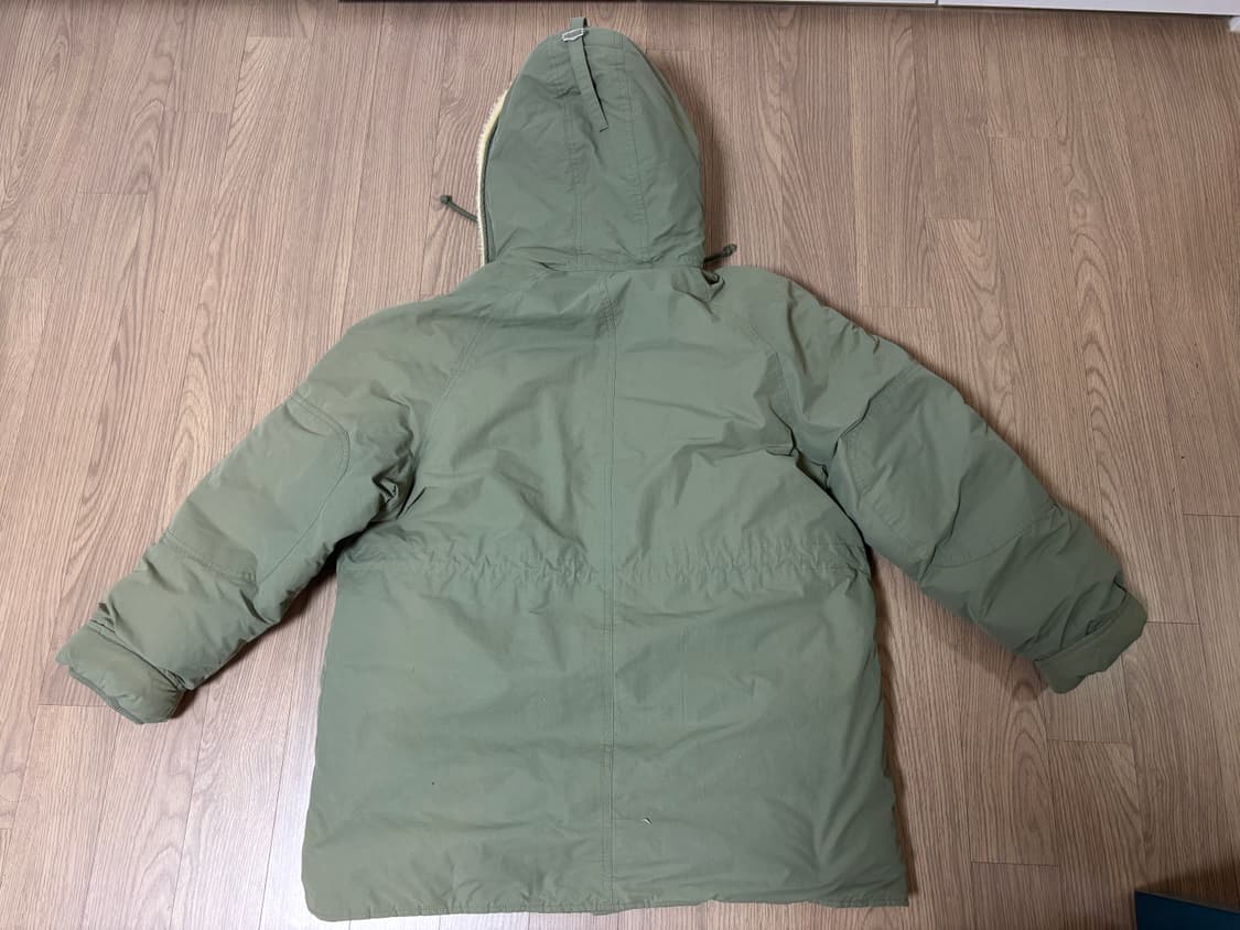 브런치 품절야상 구스다운 야상패딩 카키 여성 프리사이즈 상품이미지10