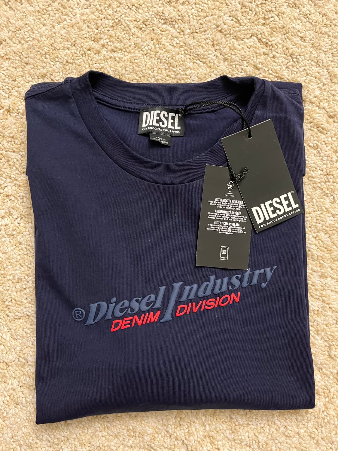 [새상품] 디젤 T-저스트 뉴 인더스트리 반팔 티셔츠 피코트 블루 M  상품이미지4